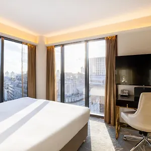 Hotel Saint London מלון